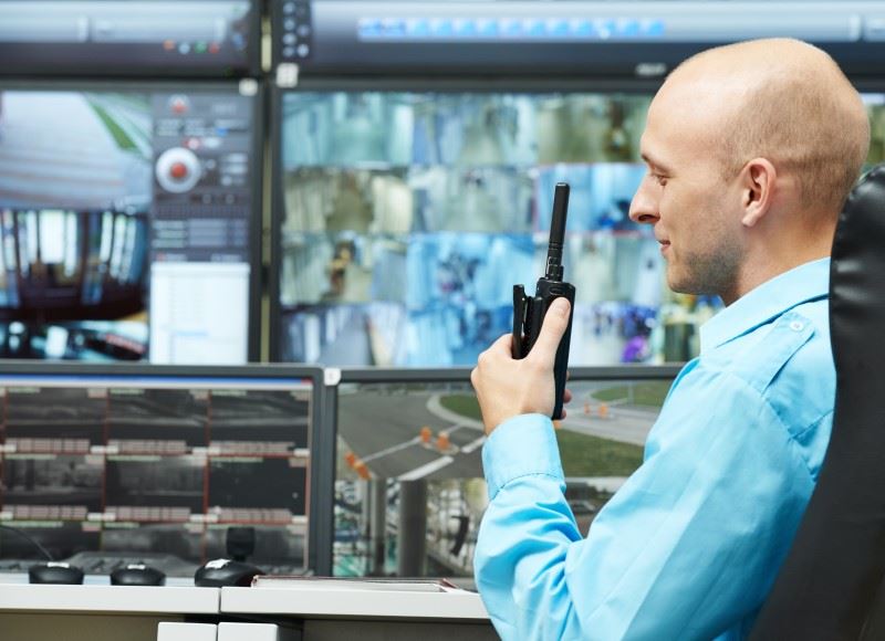 Best Two-Way Radios for Business in 2021