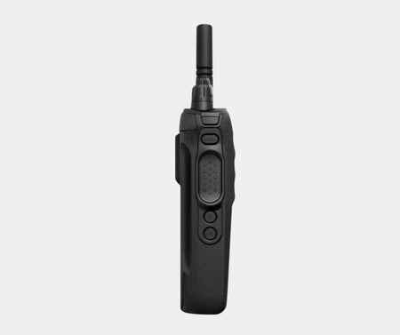 Motorola R7 FKP Full-Keypad Digital Handheld Radio