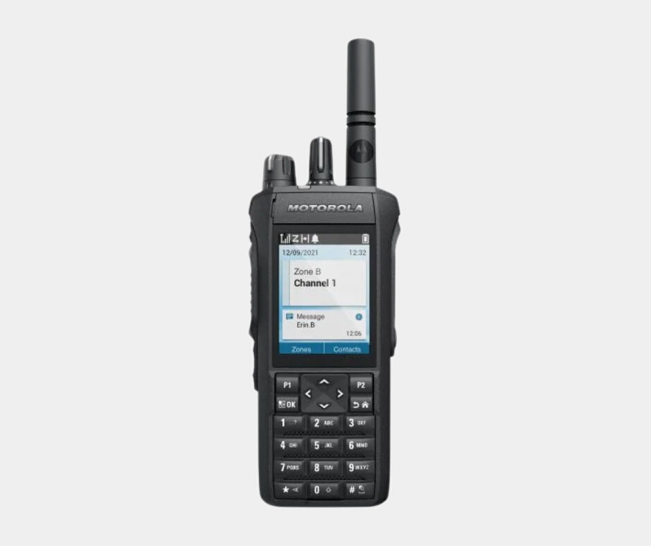 Motorola R7 FKP Full-Keypad Digital Handheld Radio